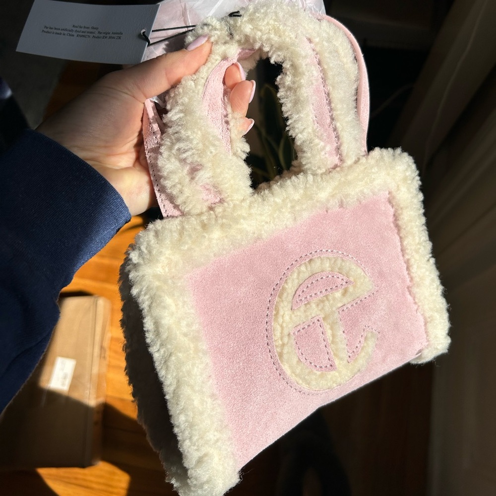 New with packaging UGG x TELFAR Small Shopper - Pink